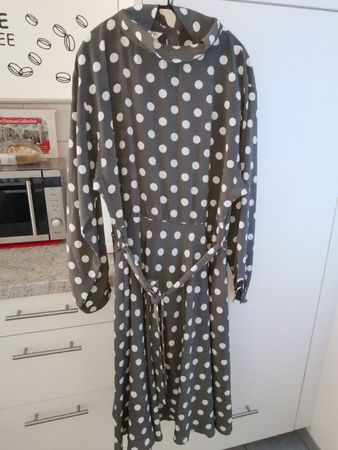 JEAN CLAIRE KLEID GRÖSSE 40 GRÜN WEISS GEPUNKT WIE NEU