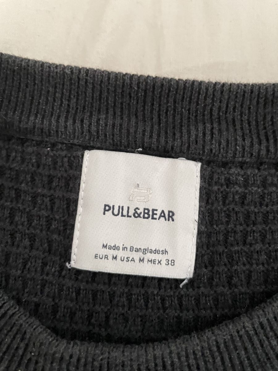 Pull&Bear Maglioni & Felpe: Pull and Bear Pullover – Usato da Zürich venduto da richarizla 1