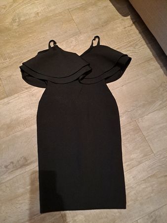 Kleid schwarz, one size dehnbar macht eine tolle figur