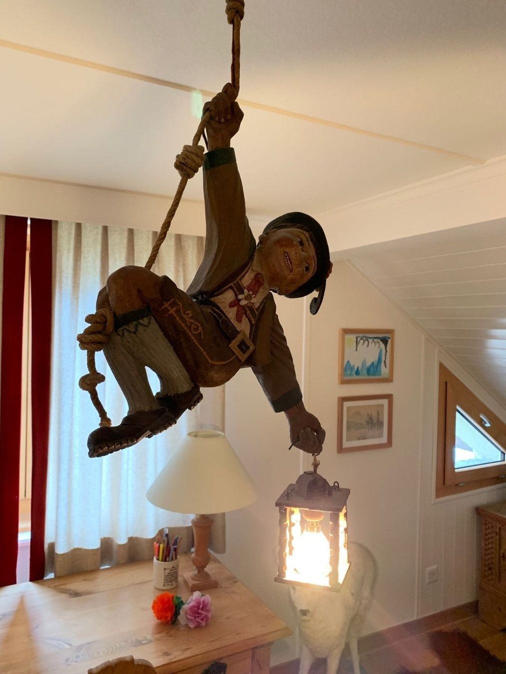 Kronleuchter & Deckenlampen: LÜSTERMÄNNCHEN DECKENLEUCHTE JÄGERLAMPE, SAMMLEROBJEKT – Gebraucht aus Zürich von kostbares 3