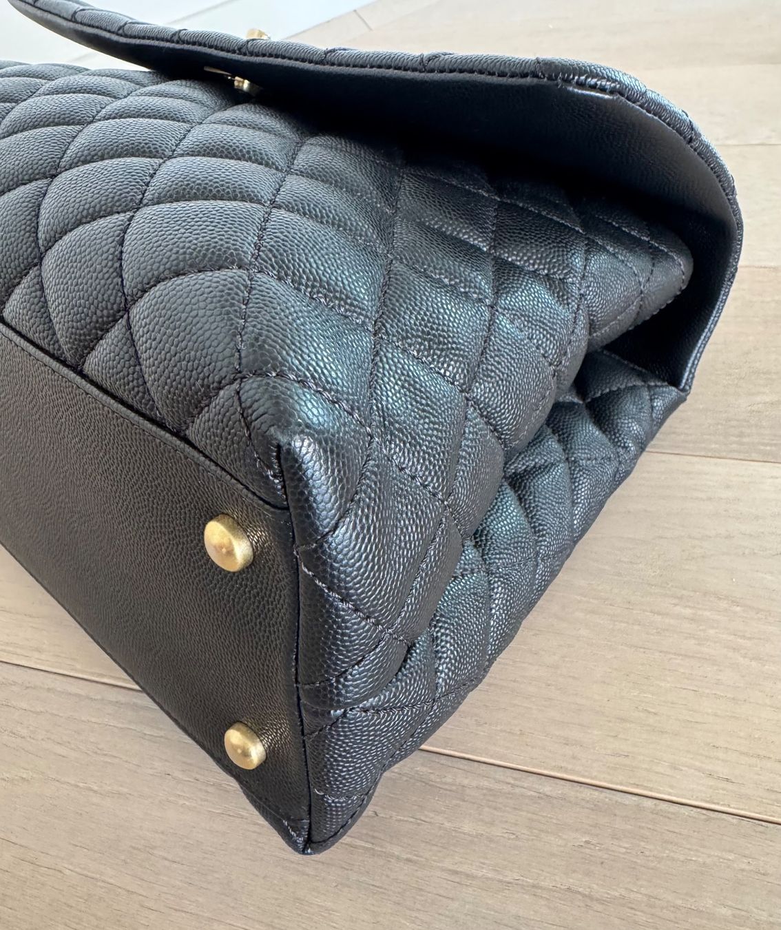 Chanel Borse da donna: Chanel Coco Handle Leder Handtasche schwarz – Usato da Kloten venduto da mybestbrands 7
