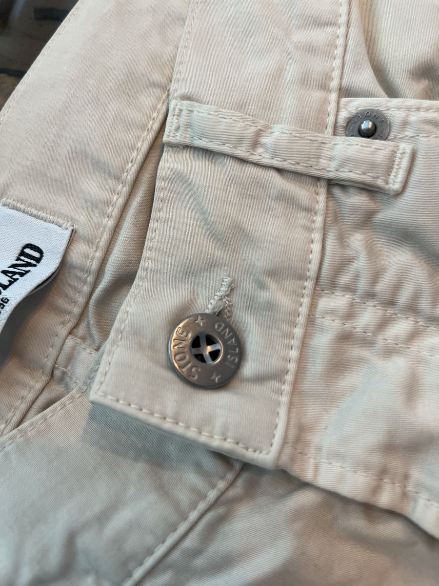 Stone Island Hosen: Stone Island Chinos  – Gebraucht aus Oberwil BL von Babylon0 6
