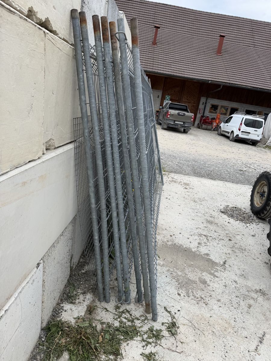 Grilles & Grillages: gitter – D'occasion à Ueberstorf par FuchsF 3
