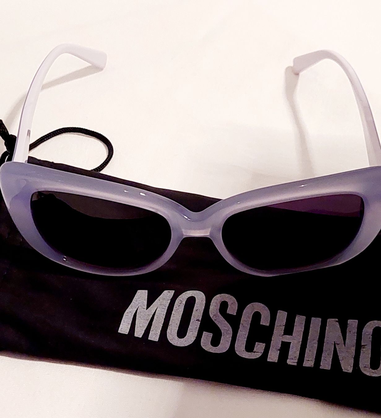 Moschino Brillen & Gläser: Sonnenbrille von Love Moschino – Gebraucht aus Safenwil von fra_t5c9