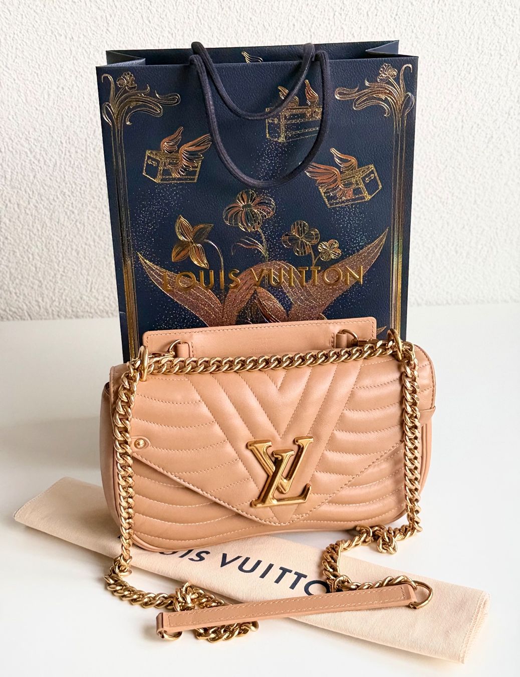 Louis Vuitton Borse da donna: Louis Vuitton New Wave – Usato da Reinach AG venduto da BisMad3 4