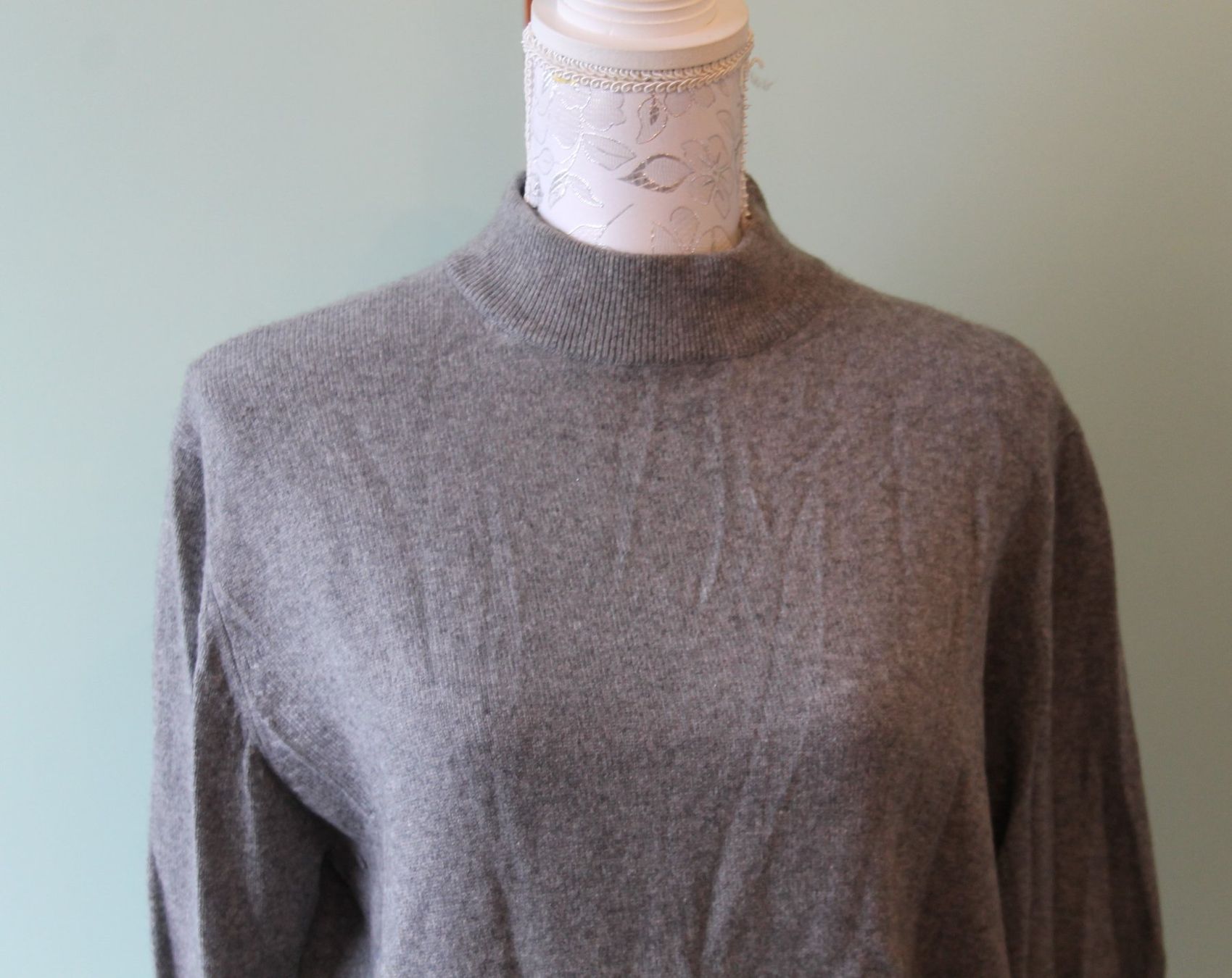 Pullover & Sweatshirts: Kaschmirpullover – Gebraucht aus Schaan von antikes_und_kurioses 1