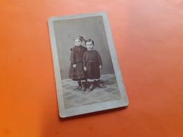 SCHWIIZER CHIND DAZUMAL - CHLYNI GSCHWüSCHTERTI - GLARUS