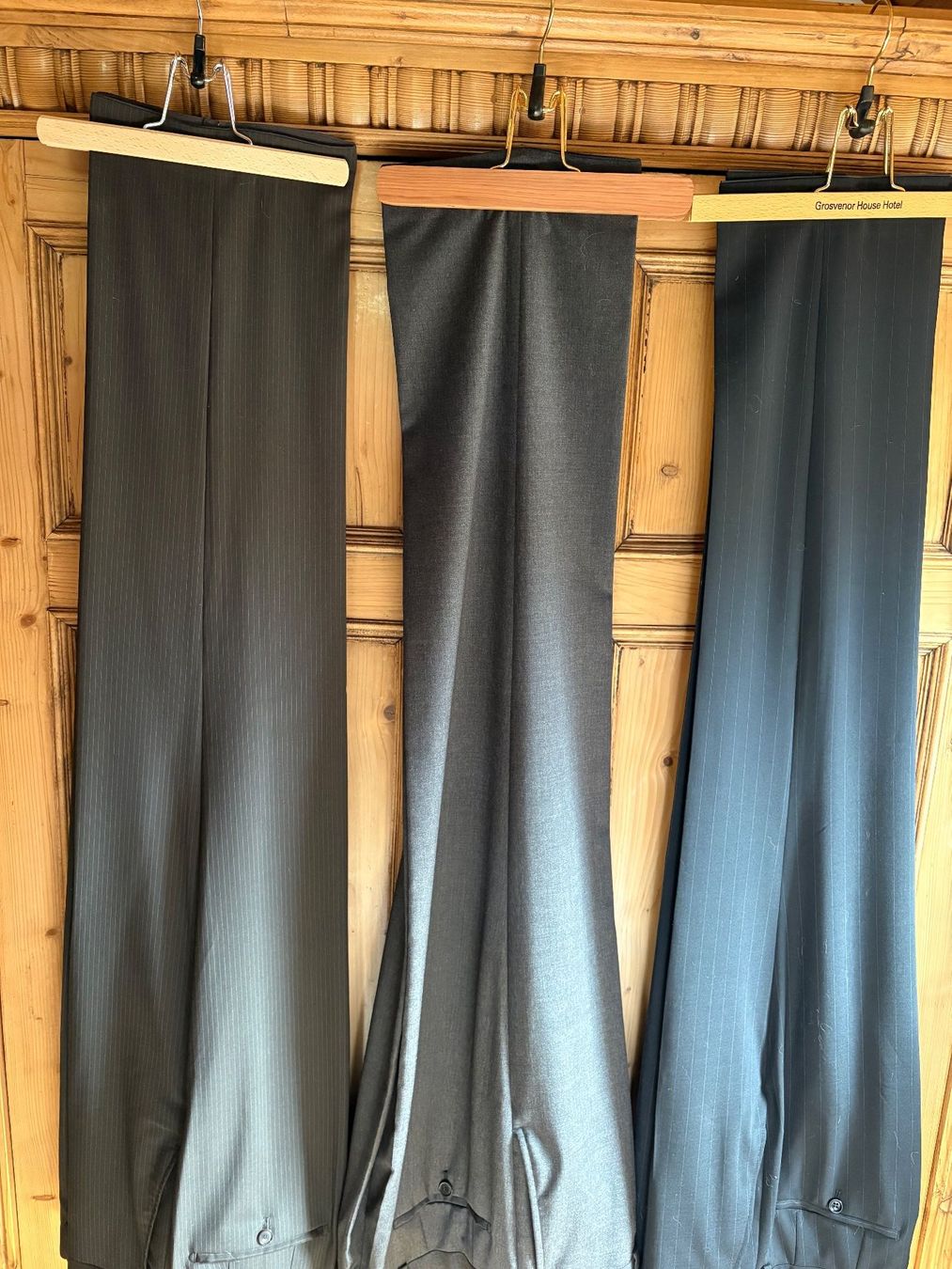 Joop Costumes, combinaisons de sport et fonctionnelles: Joop -Anzug Anthrazit Gr. 102 – D'occasion à Arzier-Le Muids par Pharmland 4