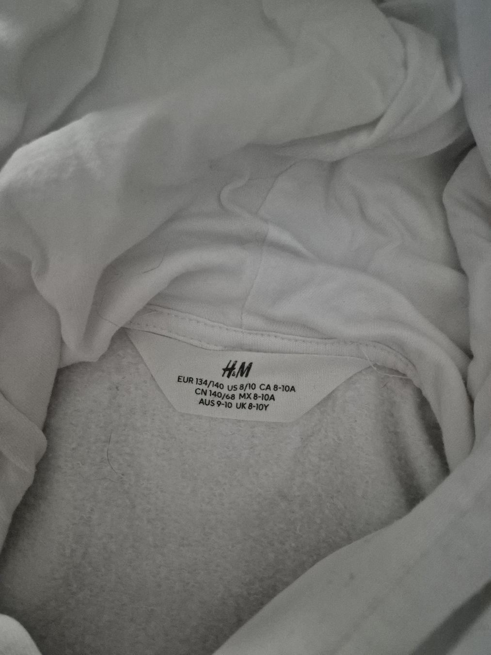 H&M Pullover & Sweatshirts: Pullover Gr. 134/140 – Gebraucht aus Stansstad von Kyra014 1