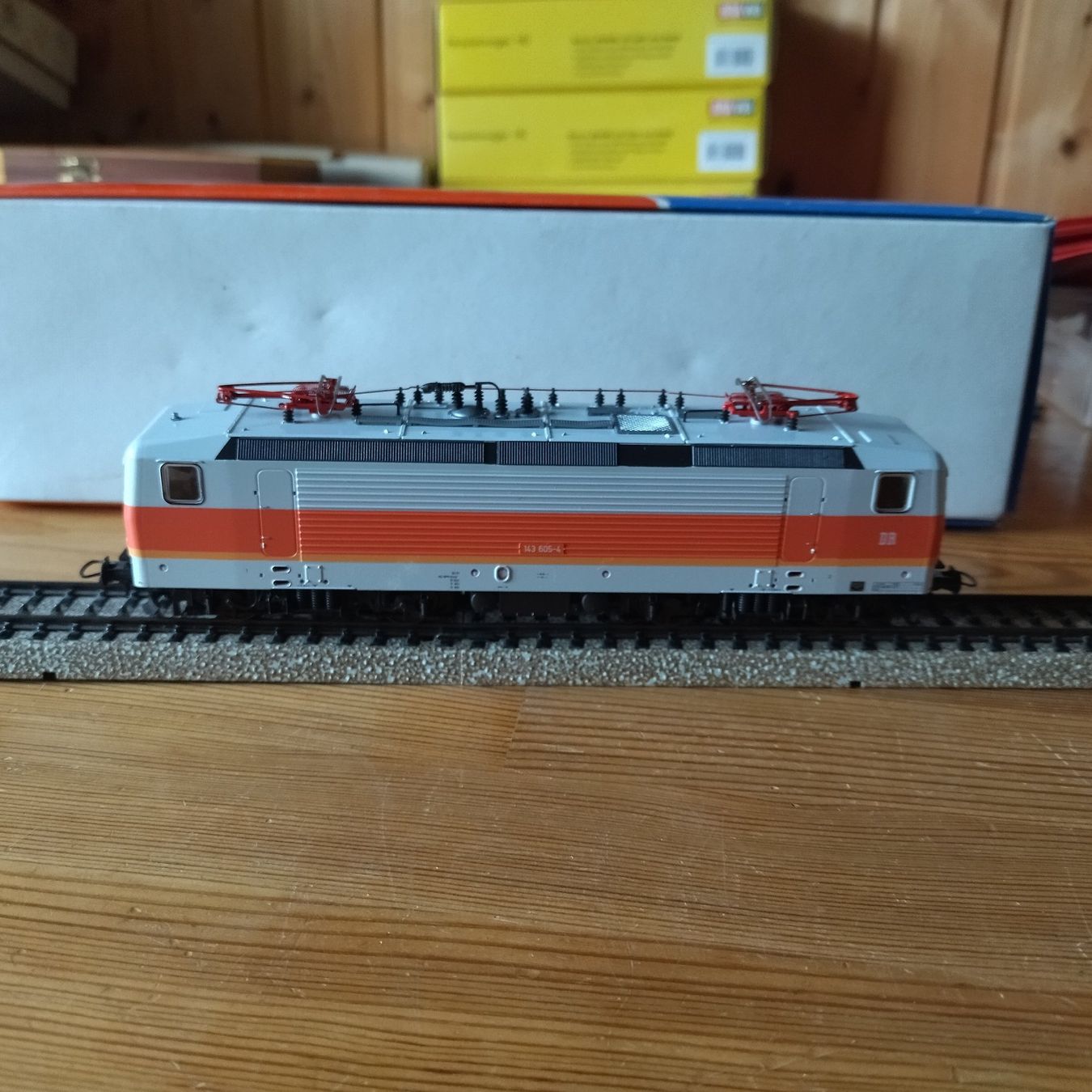 Roco Modelleisenbahnen: Roco Lok 43992 (944) – Gebraucht aus Basel von BeanieUp 1