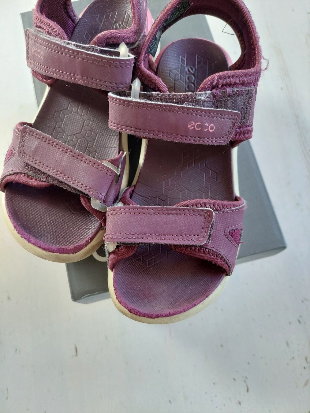 Ecco Chaussures garçon: Ecco Sandalen Grösse 29 – D'occasion à Beckenried par Havacola