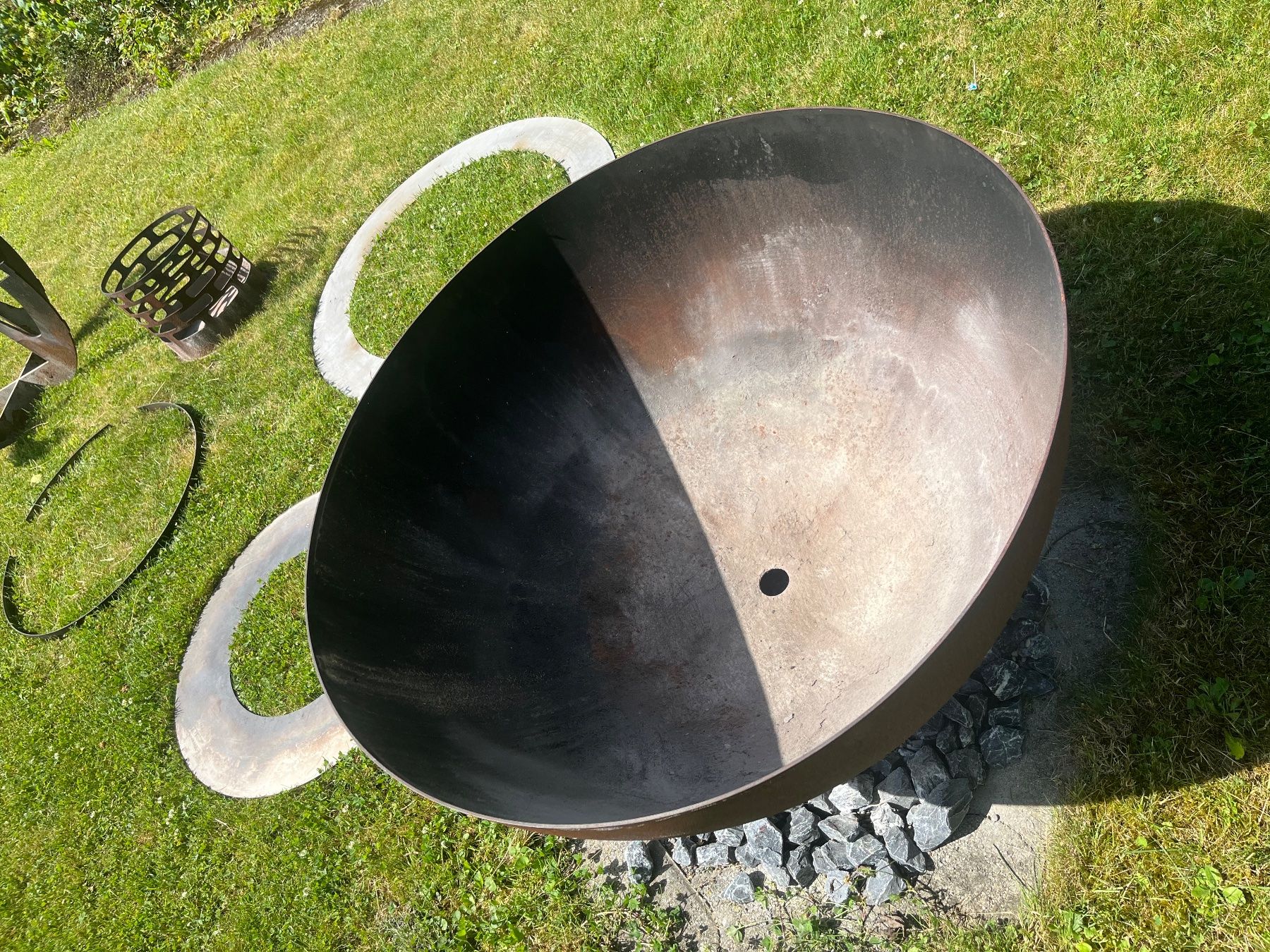 Feuerschale: Feuerschale Grill – Gebraucht aus Bütschwil von naemi96 4