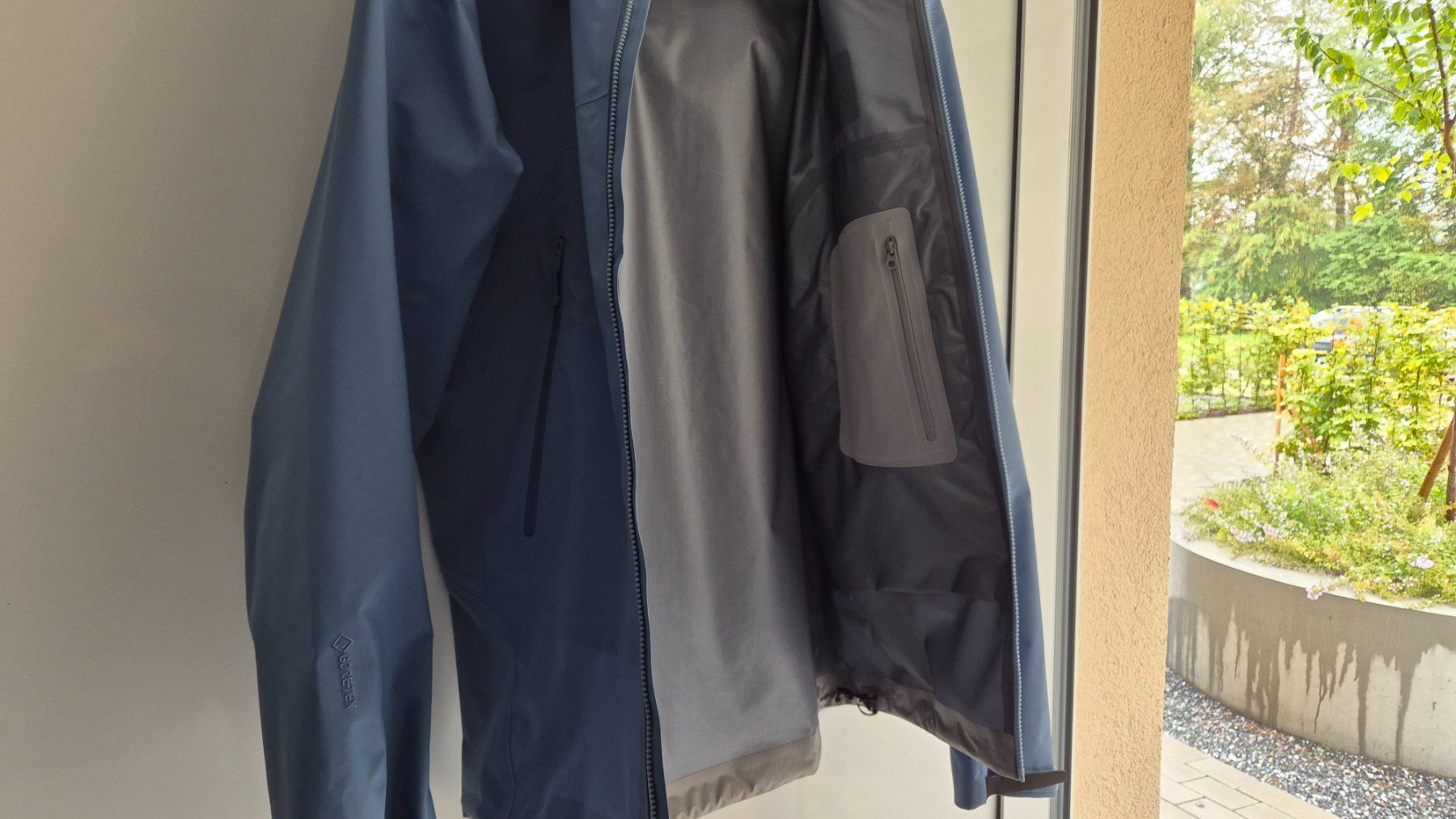 Arcteryx Vestes: Arc'teryx Beta Jacket M, Regenjacke – Neuf (Voir description) à Freienbach par Sector1 6