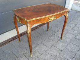 Louis - Quinze Schreibtisch mit Bronze Beschlägen