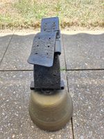 Kuhglocke mit Lederriemen gegossen alt antik (1)