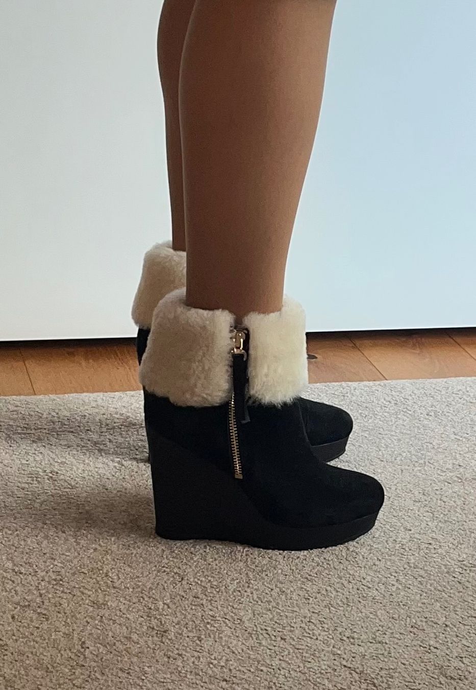 Scarpe da donna: Warme Stiefel Gr.36 mit Lammfell – Usato da Stäfa venduto da Exclusive0 2