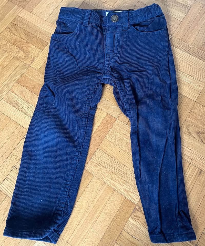 Hosen: Pantalon taille 2-3ans – Gebraucht aus Genève von ded_dg7w