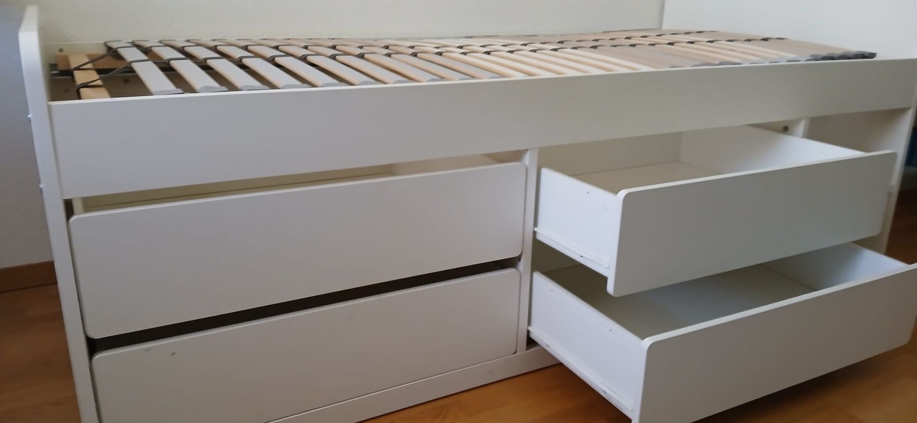 Ikea Letti:  IKEA SLÄKT Bett – Usato da Zürich venduto da RoniF 1
