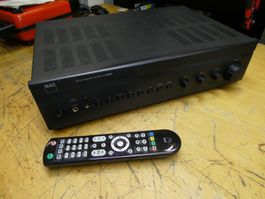 Amplificateur NAD C 326BEE noir avec télécommande