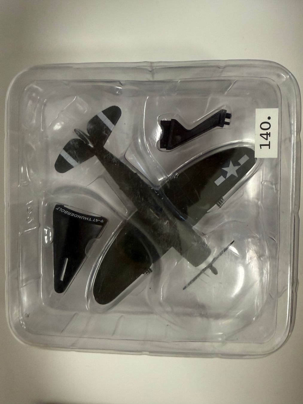 Kit di modellismo & Modellini statici: Flugzeug P-47 Thunderbolt 1-100 Nr 140 – Nuovo (secondo la descrizione) da Stäfa venduto da thebrand 3