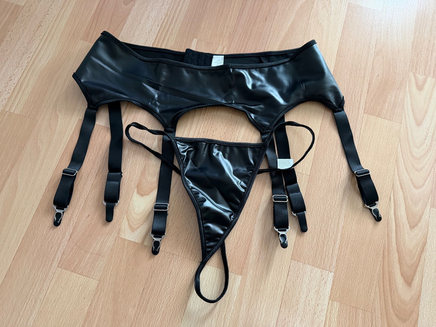 Altra biancheria intima: Straps Set / SIZE L – Nuovo e nell'imballaggio originale da Uetendorf venduto da Stoun 3