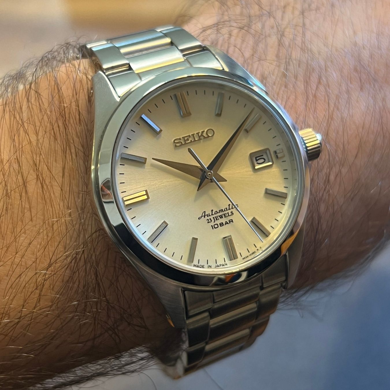 Seiko Uhren: Seiko Automatic Date Silver Dial Full Set 4R35-03X0 – Gebraucht aus Carouge GE von Watchaser 3