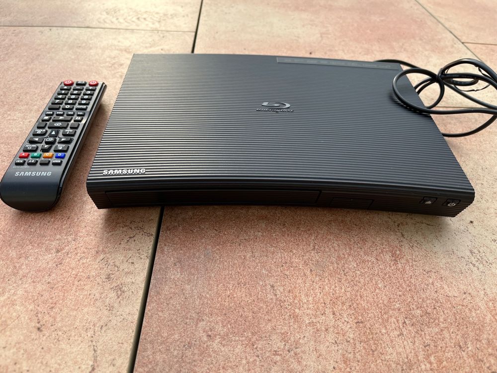 Samsung BluRayPlayer BDJ5500 Kaufen auf Ricardo