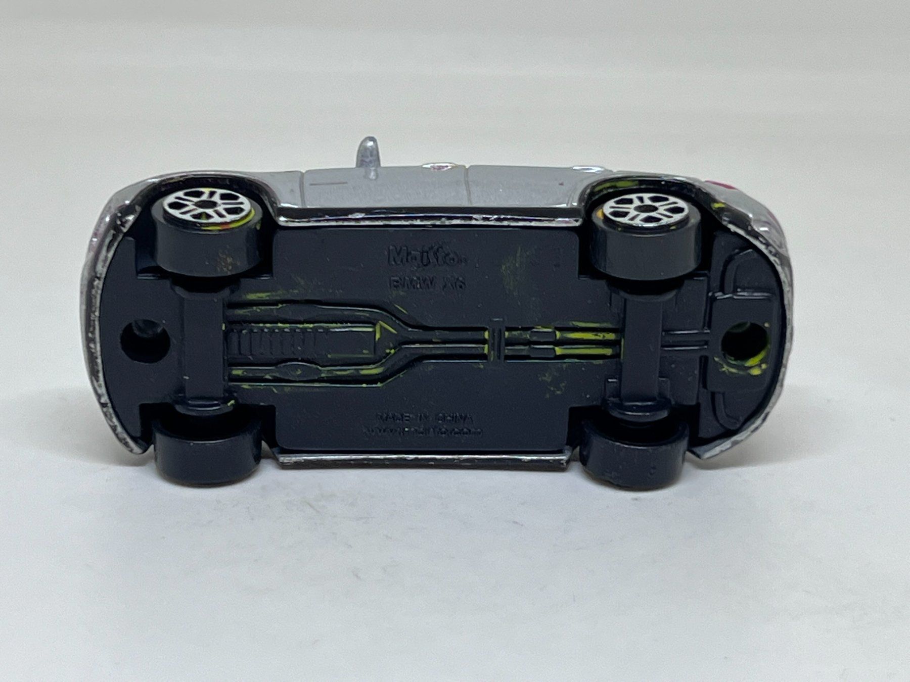 Maisto Modellini d'auto: Maisto BMW X6 #587 – Usato da Wildegg venduto da LaaBoutique 3