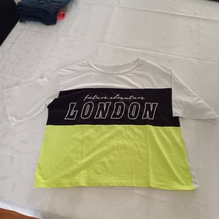 kurzes T-Shirt H&M Gr. 170