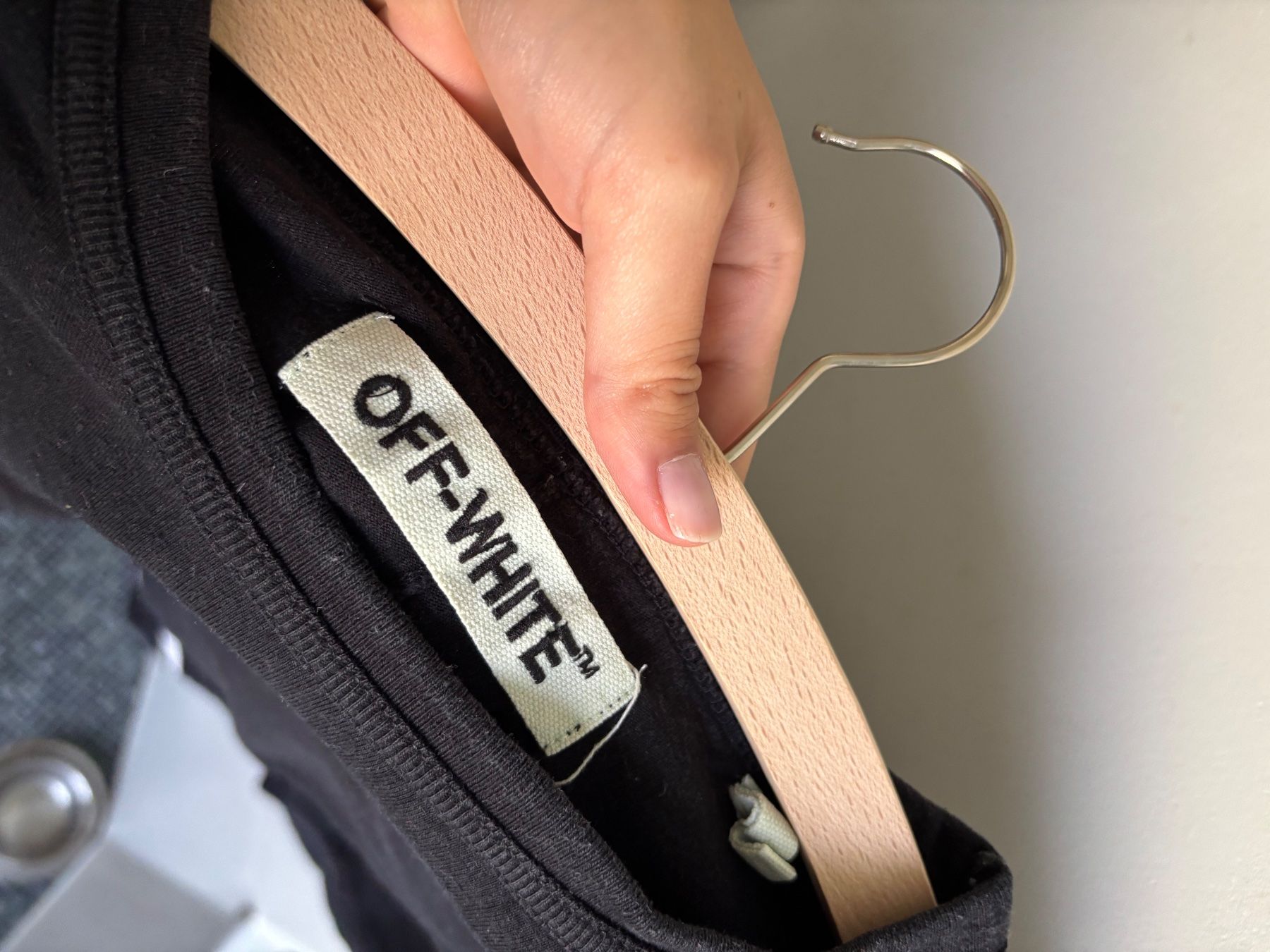 Off-White T-Shirts: OFF-white T-shirt black – Gebraucht aus Zürich von Flo021000 3
