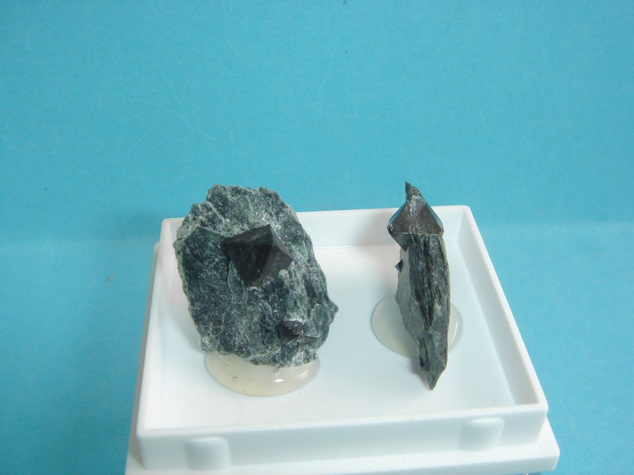 Minéraux & Lithothérapie: Magnetit perfekt Fluhalp Zermatt – Neuf (Voir description) à Büren an der Aare par Strahler0 2