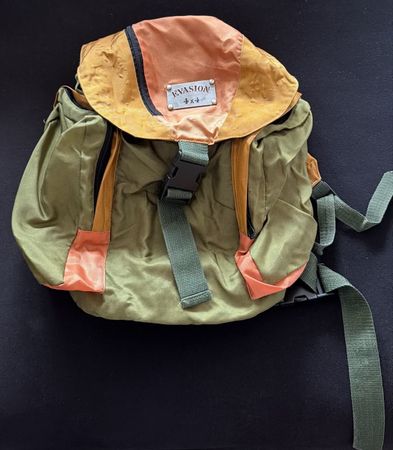 Rucksack Evasion