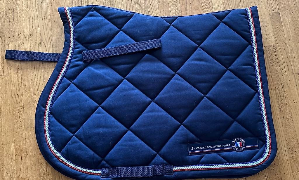 Selle & Accessori: Tapis équitation full/cheval marque lami-cell – Usato da Genève venduto da ger_7jy8