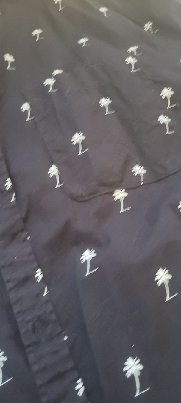 H&M Hemden: chemise à manches courtes  – Gebraucht aus Vevey von dar_jk9w 1