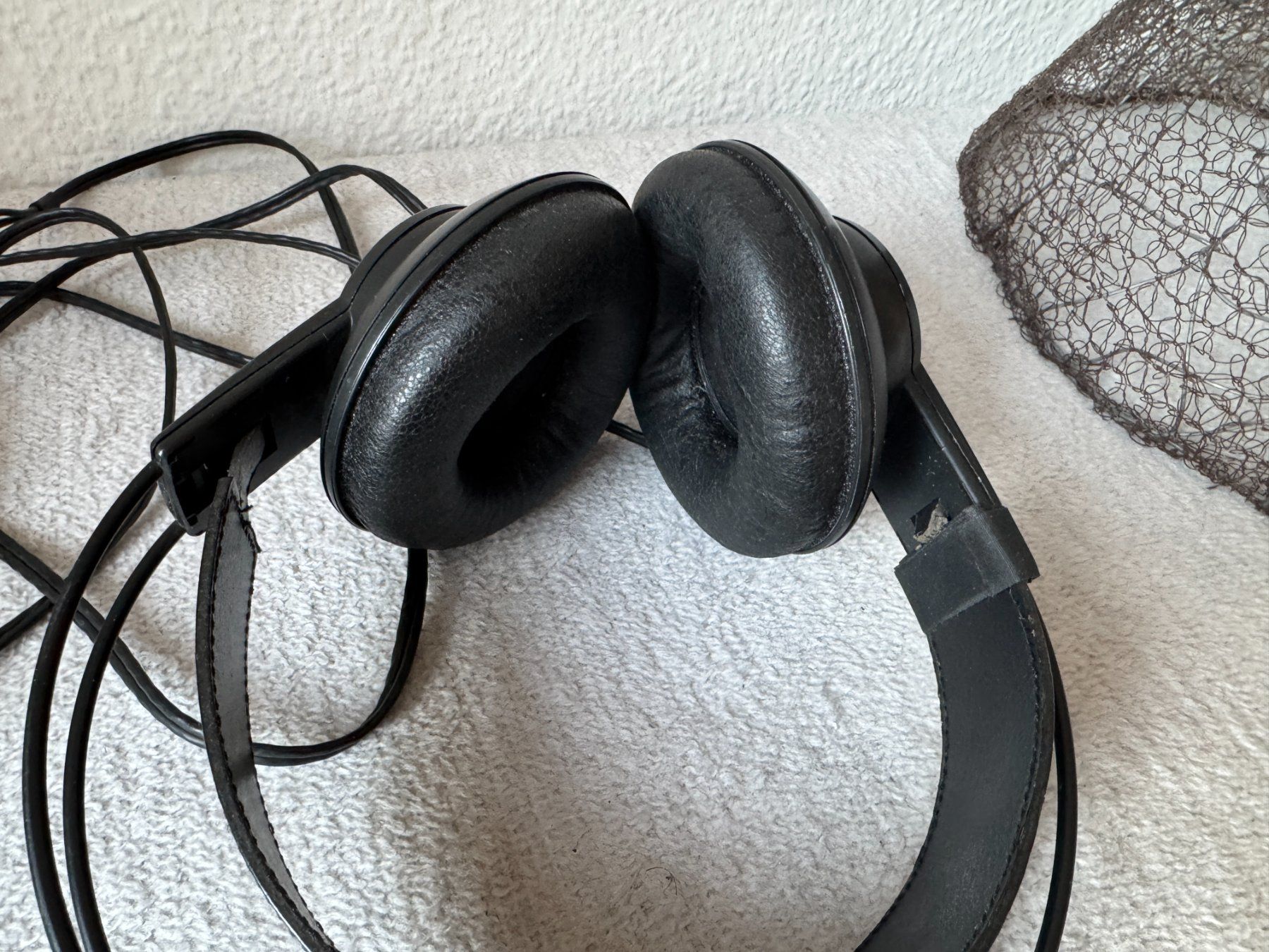 Akg Cuffie: Headphone AKG HSC200 without mic profi Kopfhörer – Usato da Zürich venduto da Malco0 7