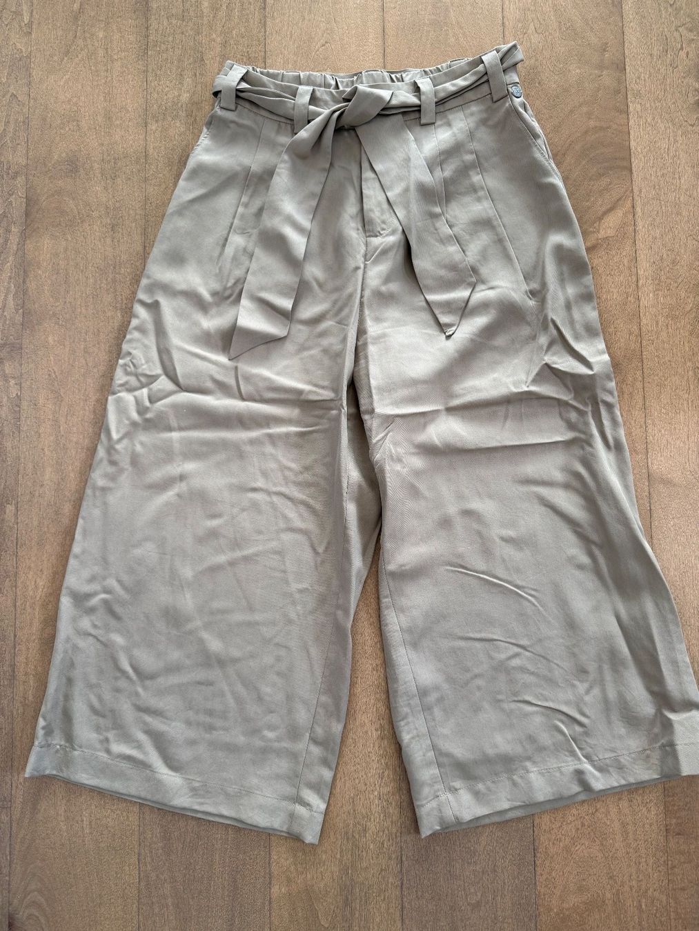 Nile Pantaloni: NILE: Beige Culotte-Hose Gr. XS – Usato da Meilen venduto da kleisi01 1
