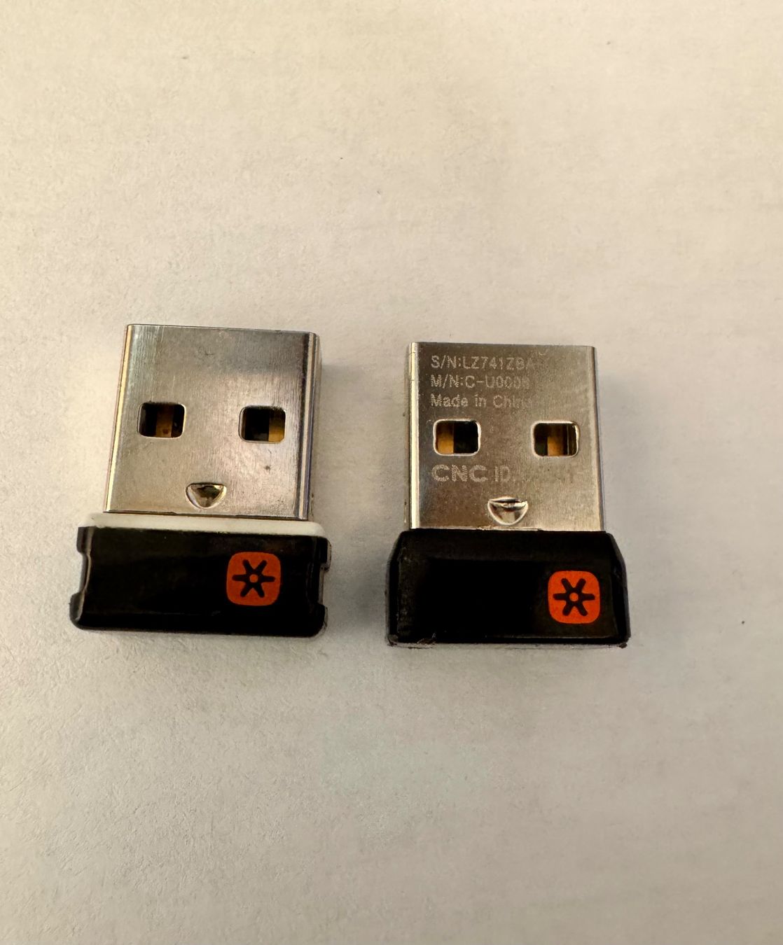 Receiver: 2 Stk. Logitech Unifying-Empfänger/ Receiver – Gebraucht aus Hermetschwil-Staffeln von Mobile2013 3