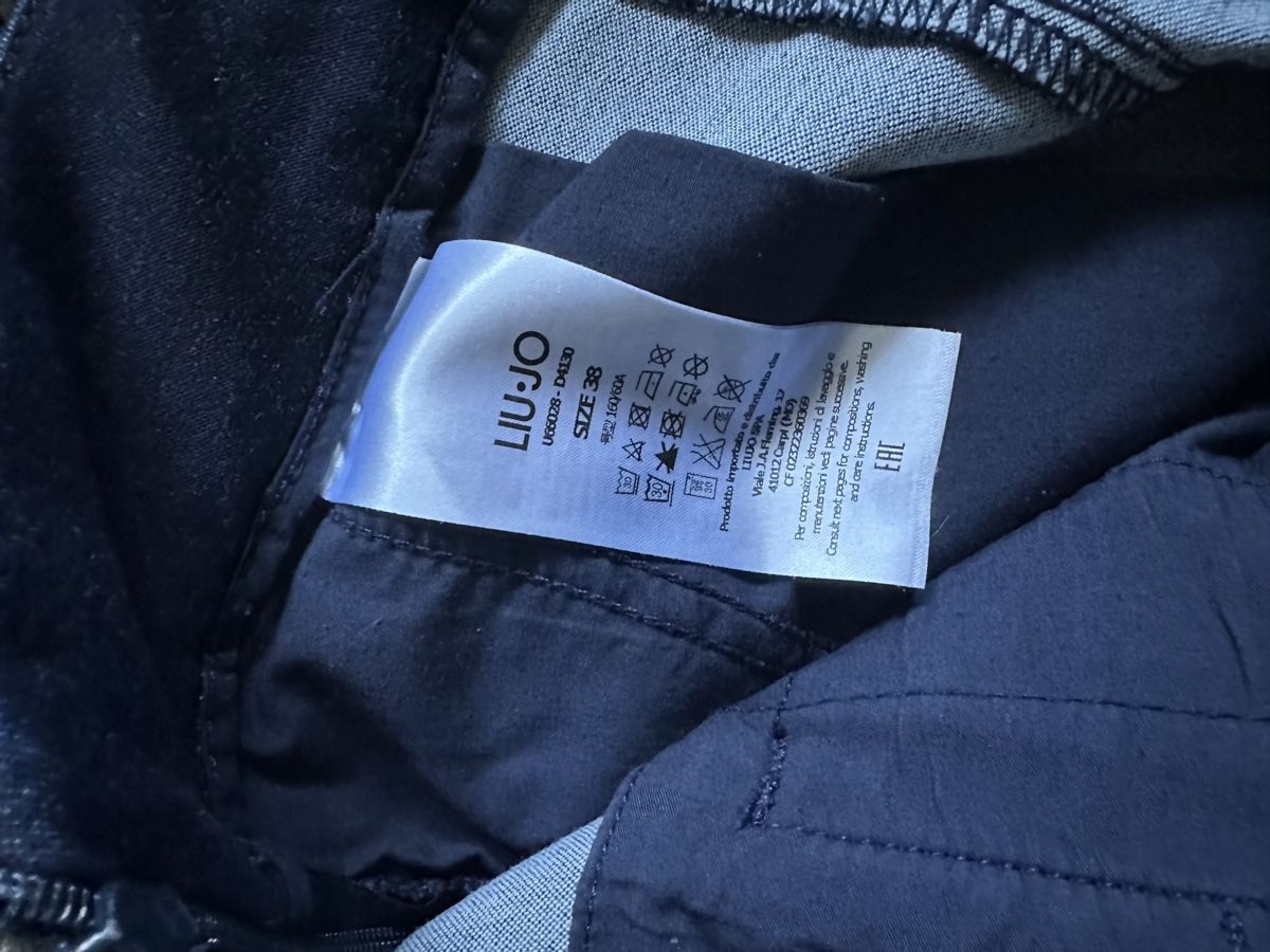 Liu Jo Pantaloni: Hose LiuJo – Usato da Bolken venduto da viv_52qx 2