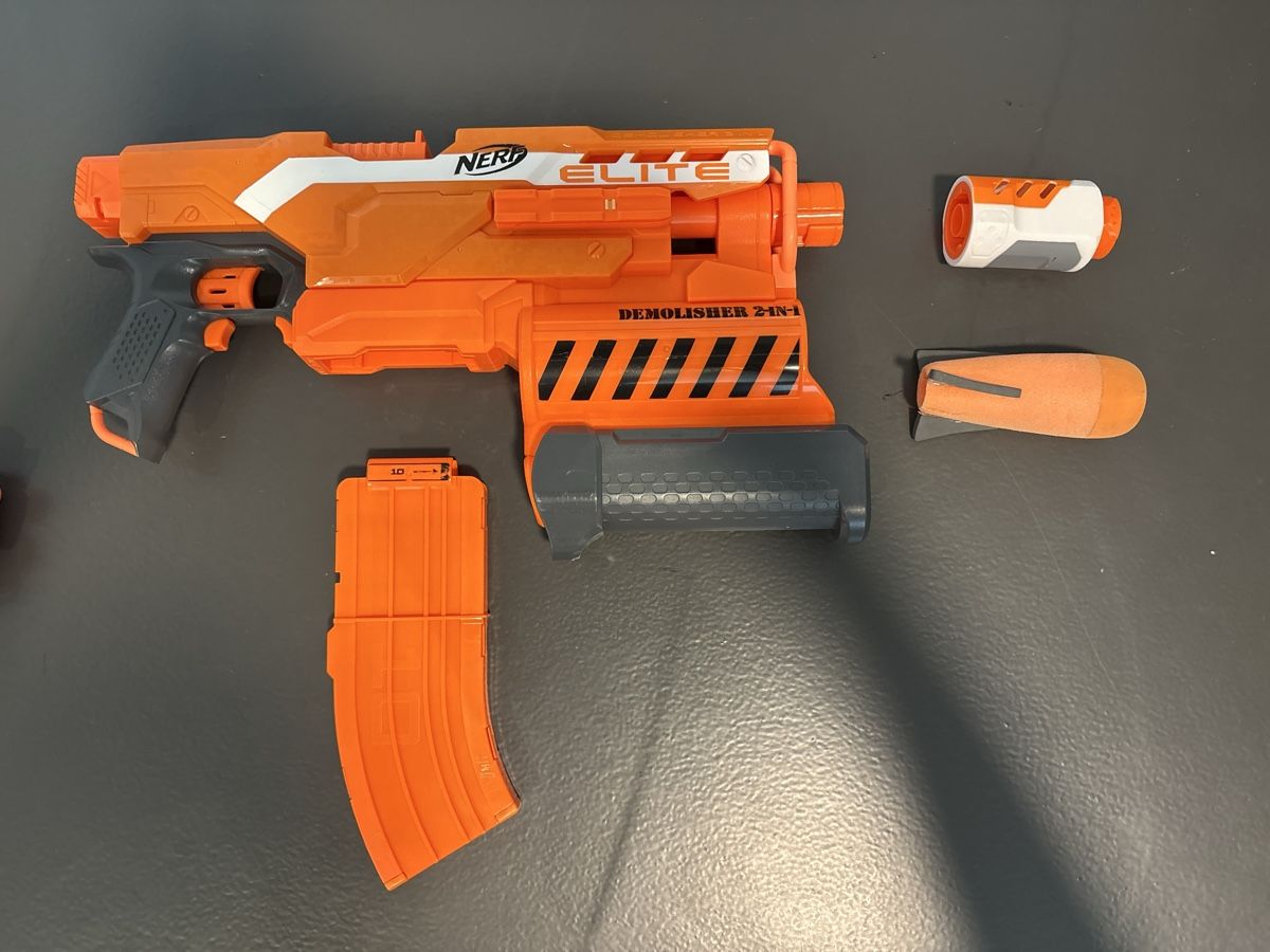 Nerf Giocattoli: 4 Nerf Pistolen Set  – Usato da Alchenflüh venduto da LarFyn 4