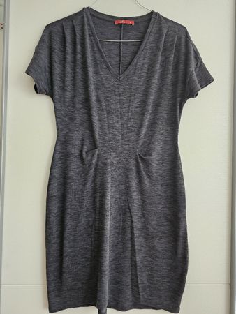 Feinstrickkleid Gr. S grau meliert