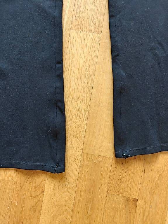 Hosen: Schwarze Stretchhose von Mango – Neu und originalverpackt aus Bern von ann_v98b 1