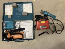 Makita Akku Gartenschere mit Zubehör und Koffer! Top! (52)