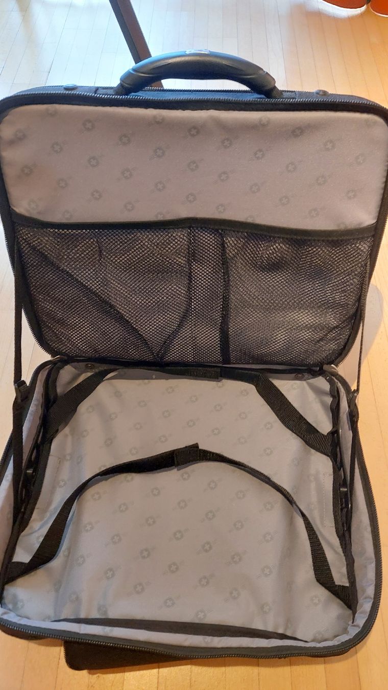 Valigie & Borse: Wenger Pilotenkoffer/ Notebook Trolley – Usato da Veltheim AG venduto da gave04 2