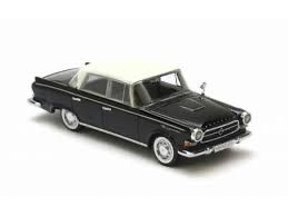 BORGWARD P100 LIMO SCHWARZ/WEISS 1:43 NEO