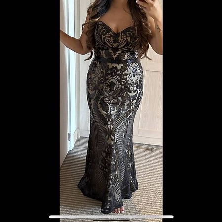 Robe longue sirène bustier noir à paillettes L-XL