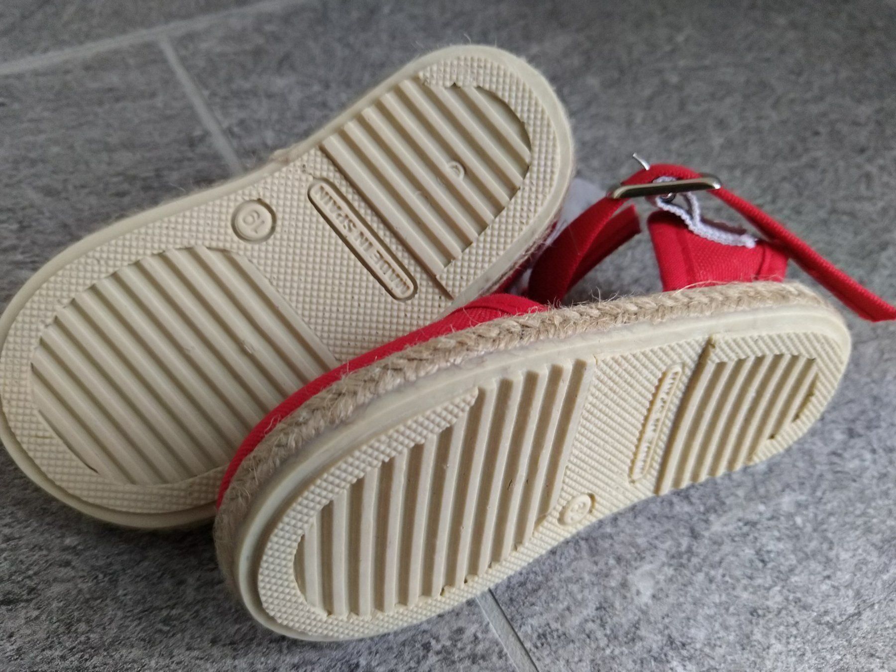 Scarpe per ragazze: Neue Baby Sandale Grösse 19 – Nuovo (secondo la descrizione) da Wiesendangen venduto da troawus 3