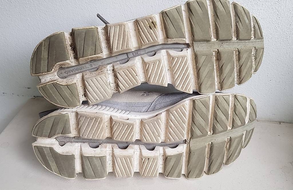 On Scarpe da donna: On Cloud Hi, Grösse 42, Grau – Usato da Bern venduto da Lepidoptera11 4