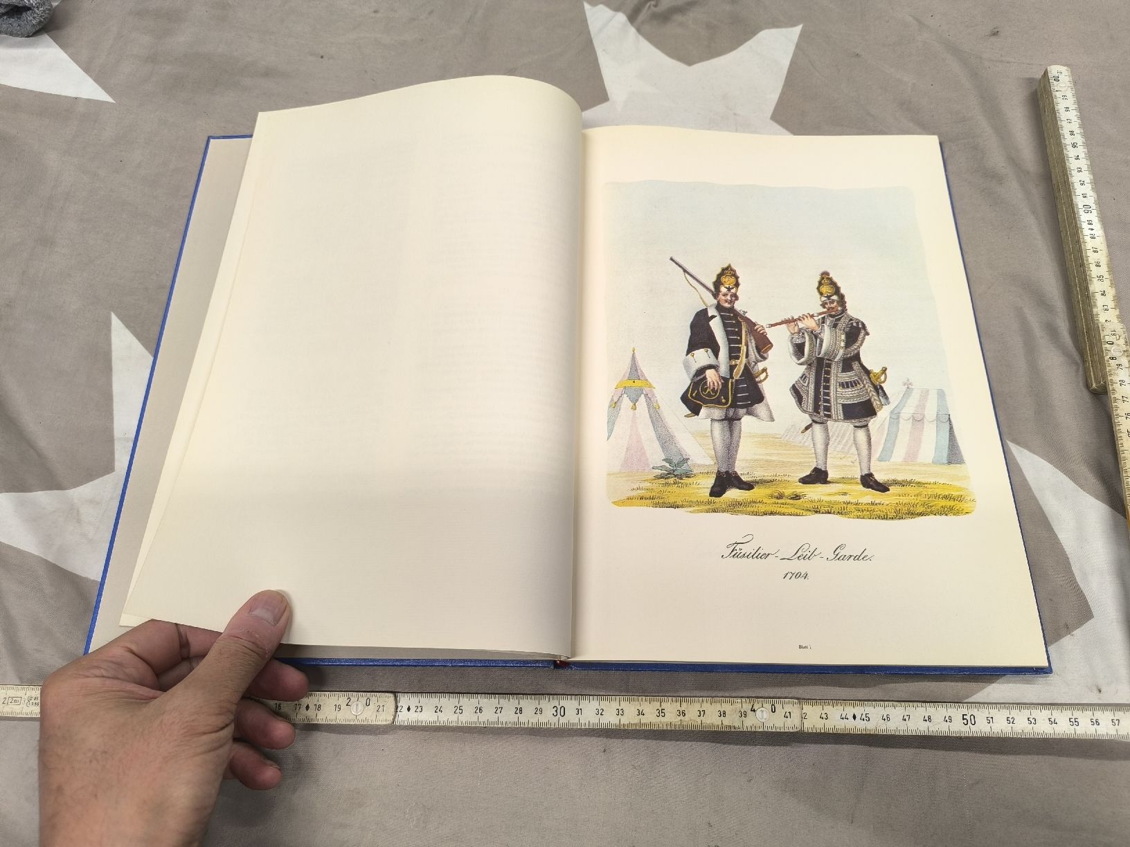 Libri: BUCH  . Die Unifomen der Preussischen Garten – Usato da Cama venduto da anto_a 2