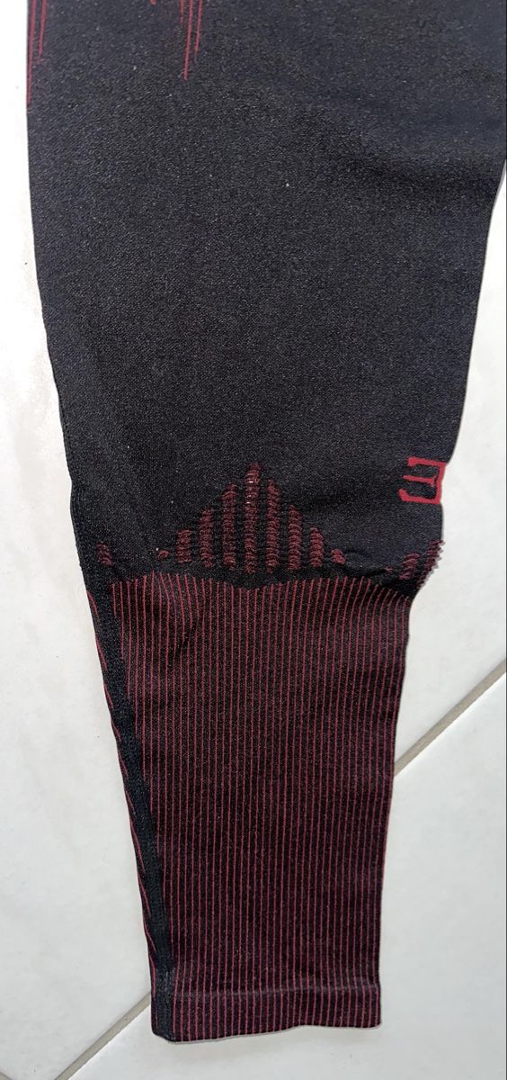 Leggings: ENGINEERED LIFE LEGGINS GR. S neuwertig – Nuovo (secondo la descrizione) da Unteraegeri venduto da MH203 2