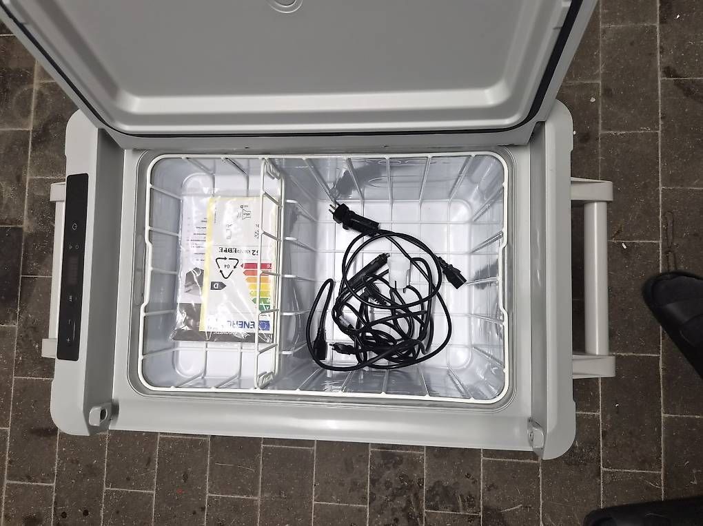 Frigoriferi & Refrigeratori: Dometic CFF 35 Kompressor Kühlbox 34 Liter – Usato da Russikon venduto da Geimi89 2